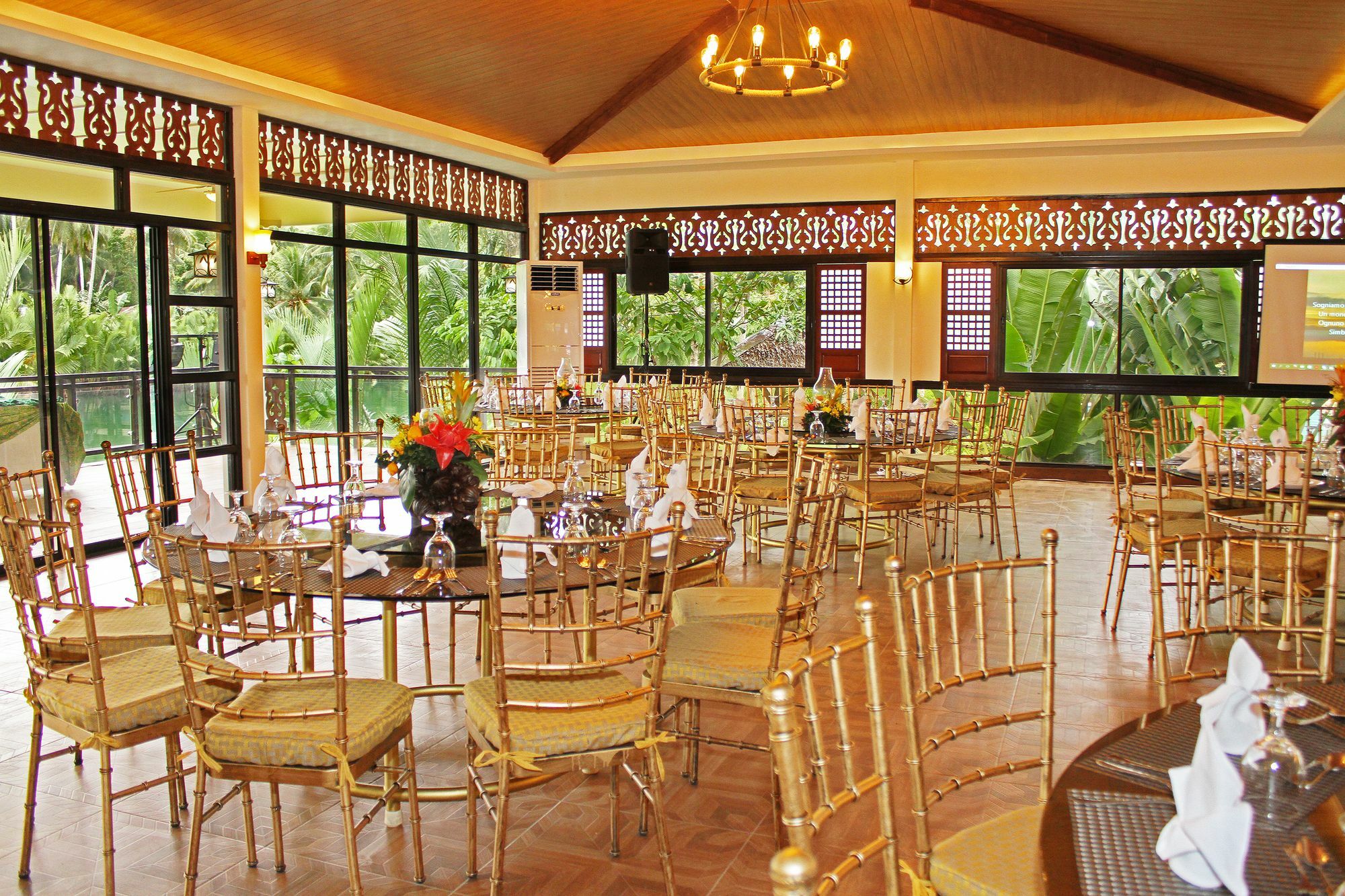 Loboc River Resort Luaran gambar